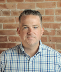 Tim Warner headshot